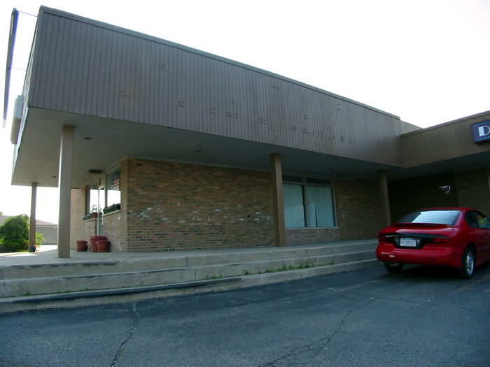 Northcrest Cinema - June 2002 Photo (newer photo)